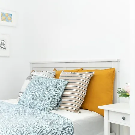 Flat With Terrace * Sant Salvador