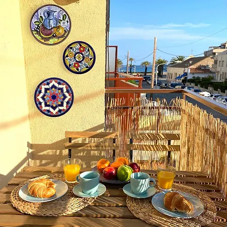 Flat With Terrace * Sant Salvador